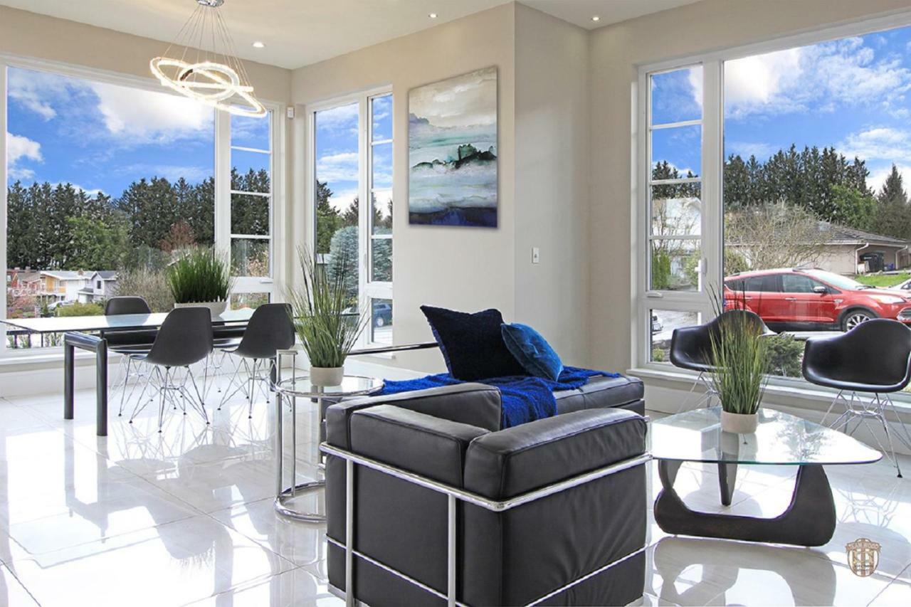The Chateau Burnaby Exterior foto